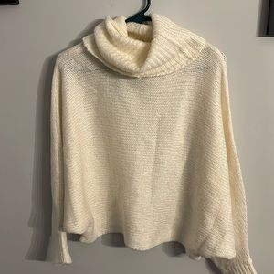 ⭐️ 2/$10 - sweater